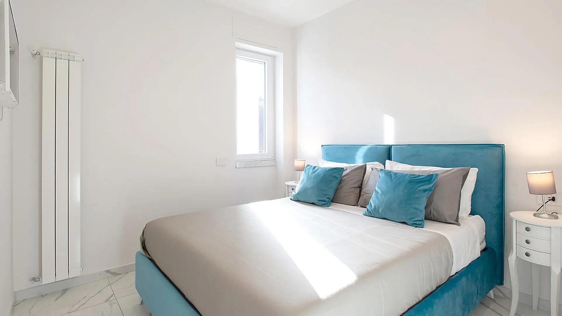 Tema Suites - Dimore Partenopee Nápoly 0*,