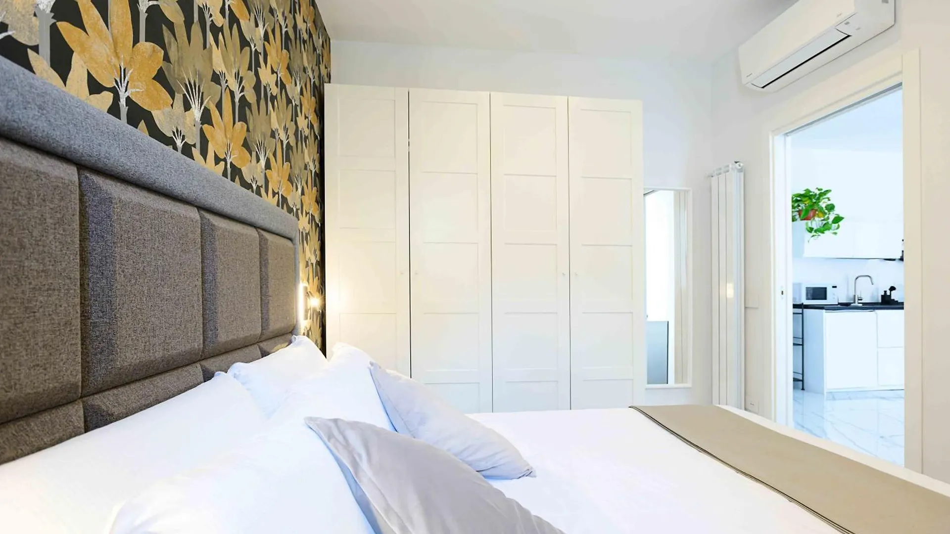 Tema Suites - Dimore Partenopee Nápoly 0*,