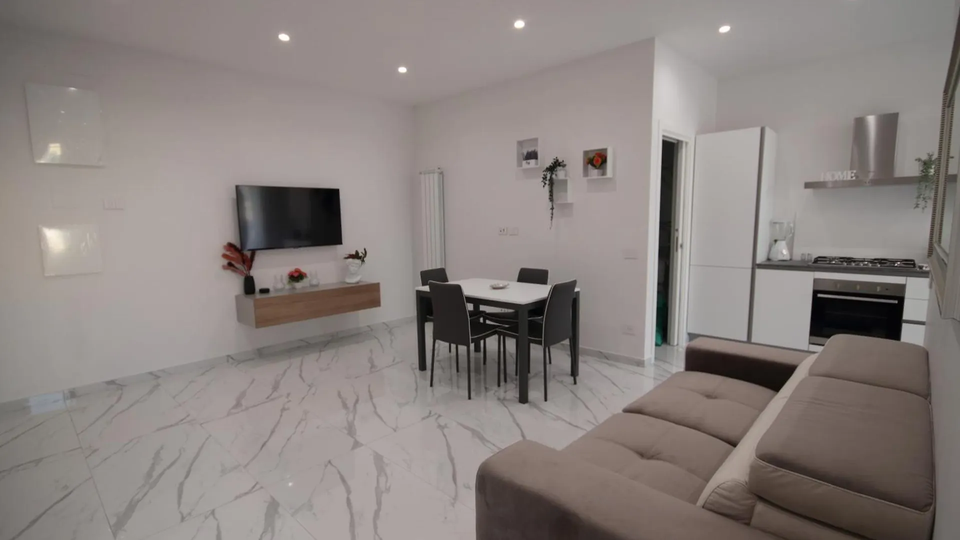Tema Suites - Dimore Partenopee Naples Apartment