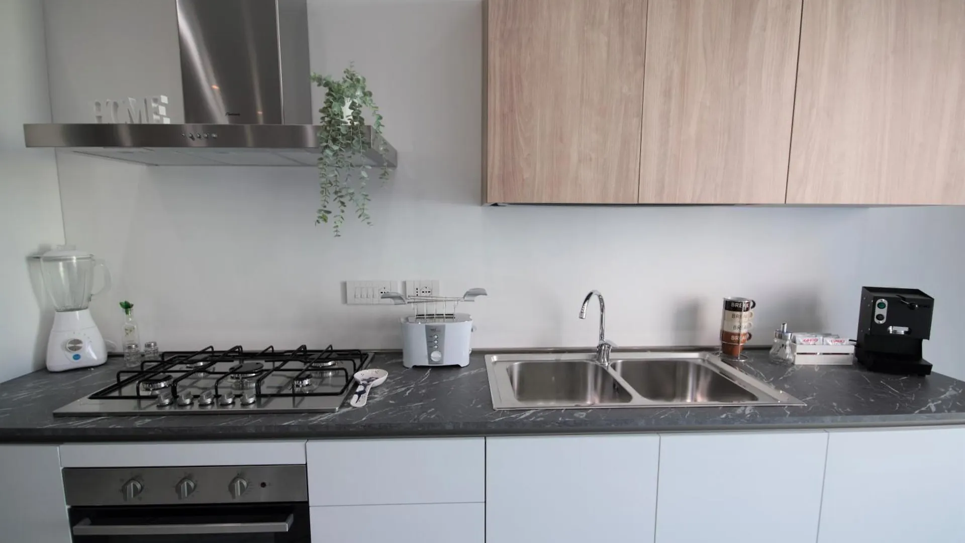 Apartment Tema Suites - Dimore Partenopee Naples Italy