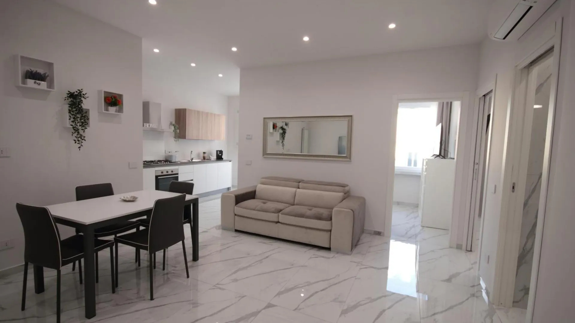 Apartment Tema Suites - Dimore Partenopee Naples