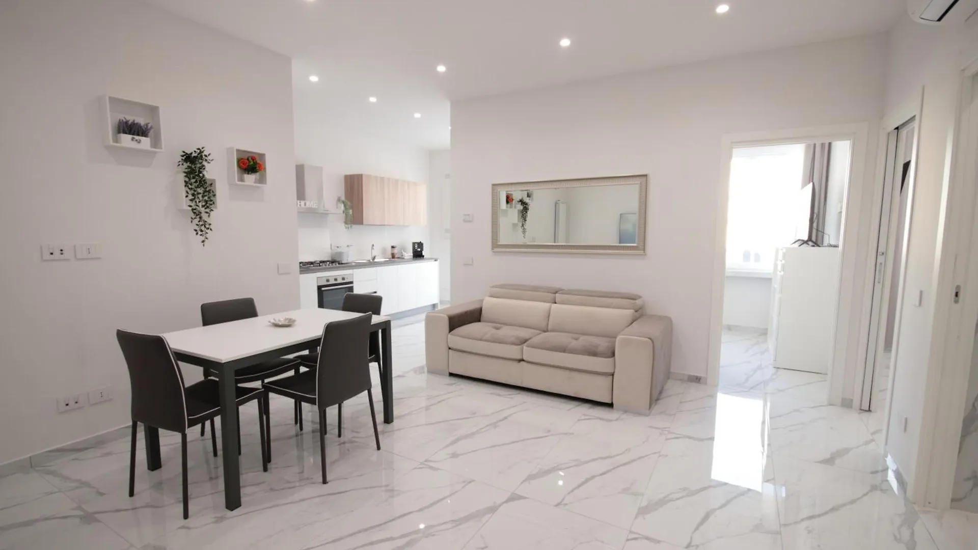 Apartment Tema Suites - Dimore Partenopee Naples